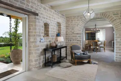 Villa 297 m², Ladići bei Kanfanar, Pool und Meerblick - 11