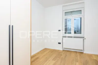 Stan 70 m², Britanac, potpuno obnovljen u Kozarčevoj - 11