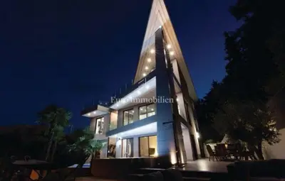 Vila 758 m², Opatija - Centar, bazen i pogled na more