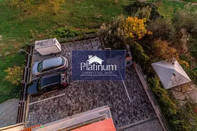 Kuća 600 m², Pula Centar - 6 apartmana - 2