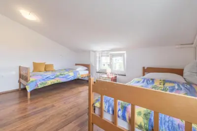 Haus 347 m², Pula - Valdebek, 4 Wohneinheiten - 18