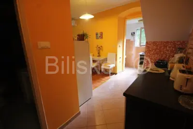 Stan 35 m², Split Manuš, mirna lokacija blizu centra - 3