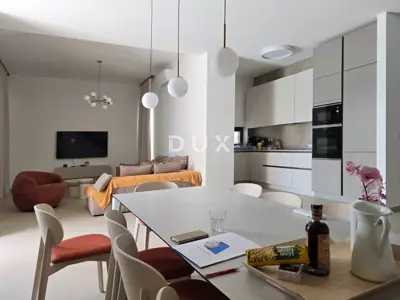 Haus zum Kauf in Umag, 157 m² - 9