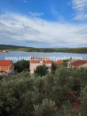 Kuća, Šolta, 245 m², 450 000 € - 2