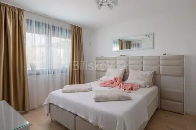 Stan 280 m², Podstrana - novija gradnja s bazenom - 8