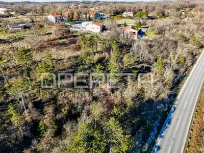 Građevinsko zemljište 1.715 m², Tinjan - stambena namjena - 4