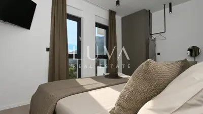 Villa 300 m², Klis - atemberaubender Panoramablick auf Split und die Inseln - 15
