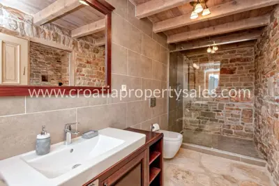 Estate 8,500 m², Hvar Island - peace and privacy - 18