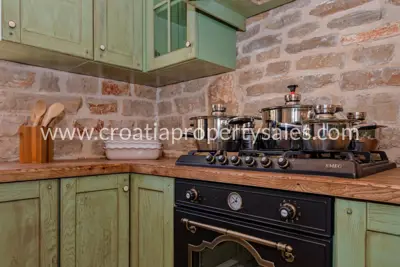 Estate 8,500 m², Hvar Island - peace and privacy - 2