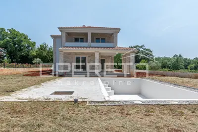House in Vižinada, Mediterranean style and pool 40 m²