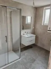 Haus 135 m², Tkon - Meerblick und Terrasse - 8