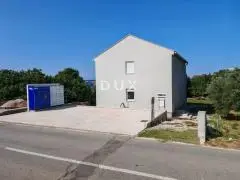 Haus 135 m², Tkon - Meerblick und Terrasse - 2