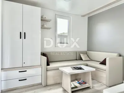 Apartment 84 m², Veruda - floating apartment on the sea - 2