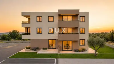 Stan 62 m², Vodice - trosoban, balkon i parkirno mjesto - 2
