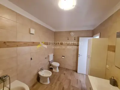 Apartment 81 m², Novi Vinodolski - quiet area and close to the sea - 12