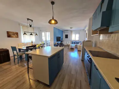 Apartment 81 m², Novi Vinodolski - quiet area and close to the sea