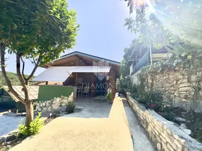 Kućica 46 m², Šegotići - uz more i šumu - 13