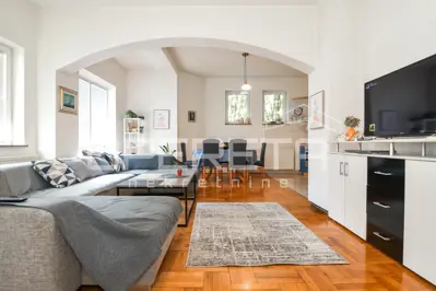 House 340 m², Gajnice, quiet location and privacy - 18