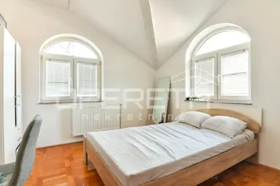House 340 m², Gajnice, quiet location and privacy - 10
