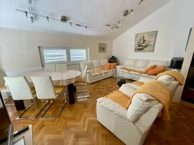 Stan 65 m², Klenovica - pogled na more i terasa - 4