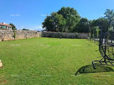 Kuća 252 m², Višnjan - bazen i uređeni vrt - 2