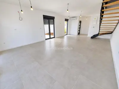 Haus zum Kauf in Malinska, 100 m² - 8