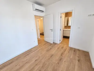 Haus zum Kauf in Malinska, 100 m² - 13