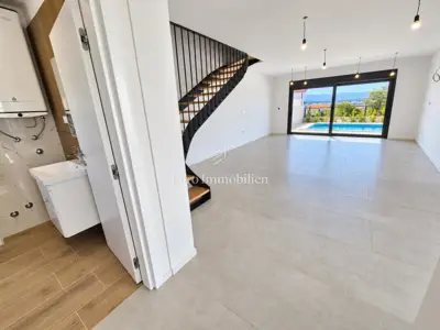 Haus zum Kauf in Malinska, 100 m² - 4