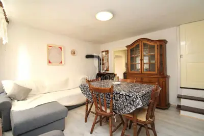 Haus 70 m², Omišalj - alter Stadtkern und Terrasse - 3