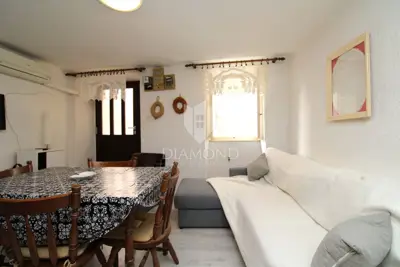 Haus 70 m², Omišalj - alter Stadtkern und Terrasse - 7