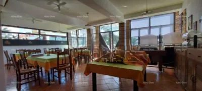 Residential-commercial building, Rovinj, 847 m², quiet neighborhood - 2