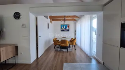 Zagreb, Remete, zweigeschossige 4-Zimmer-Wohnung 180 m², 2 Parkplätze - 4