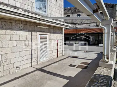 Poslovni prostor 175 m², Korčula - u srcu grada - 5
