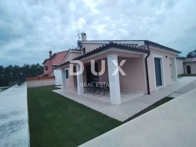Haus 133 m², Bibići bei Svetvinčenat, Pool und Sommerküche - 12