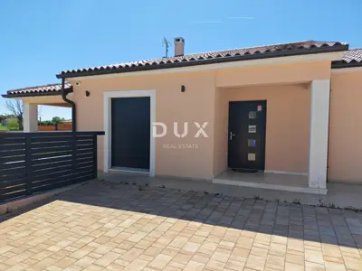 Haus 133 m², Bibići bei Svetvinčenat, Pool und Sommerküche - 13