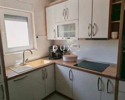 Haus 133 m², Bibići bei Svetvinčenat, Pool und Sommerküche - 7