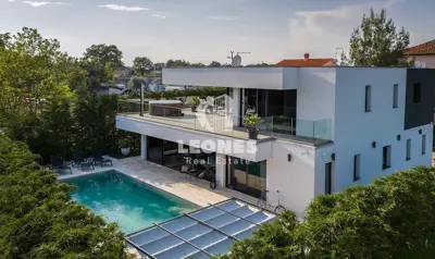 Villa 278 m², Lovrečica near Umag, heated pool - 4