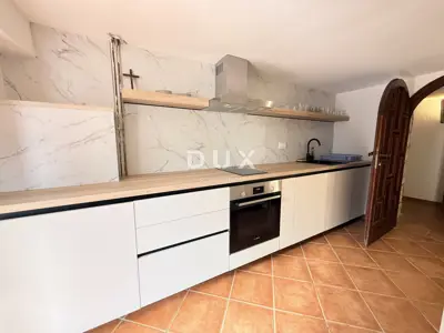 Haus zum Kauf in Dobrinj i okolica, 300 m² - 4