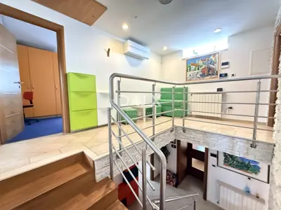 Haus zum Kauf in Dobrinj i okolica, 300 m² - 10