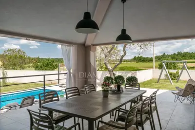 Haus 130 m², Barban - Pool und ruhige Lage - 21