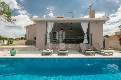 Haus 130 m², Barban - Pool und ruhige Lage - 22