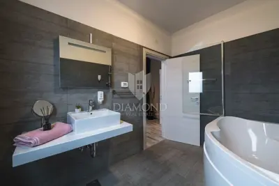 Haus 130 m², Barban - Pool und ruhige Lage - 14