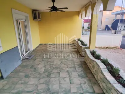 ZADAR- VIR- Samostojeća katnica, 200 m² - 18