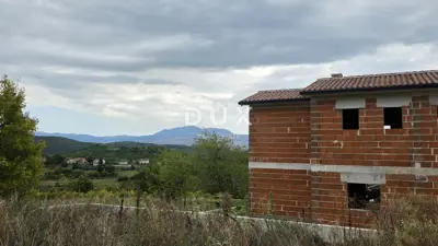 Villa 180 m², Pićan - modern under construction with a pool - 14