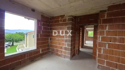 Villa 180 m², Pićan - modern under construction with a pool - 12
