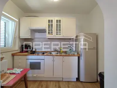 Wohnung zur Miete in Borik, 84 m² - 2