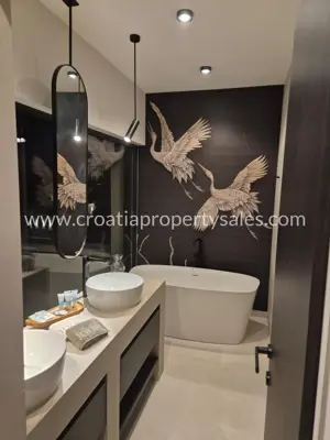 Villa in Omiš, panoramic view of the sea and islands - 9