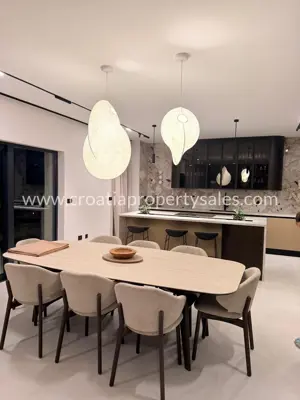Villa in Omiš, panoramic view of the sea and islands - 10