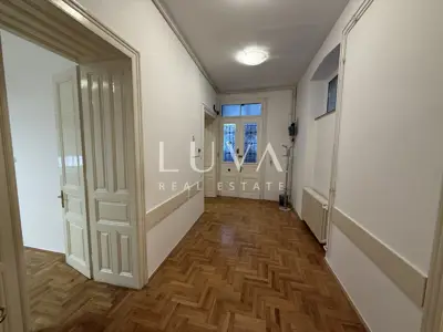 Wohnung 151 m², Donji grad - Varšavska, 12 Räume - 8