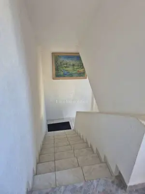 Tisno - kuća s 9 apartmana i bazenom - 12